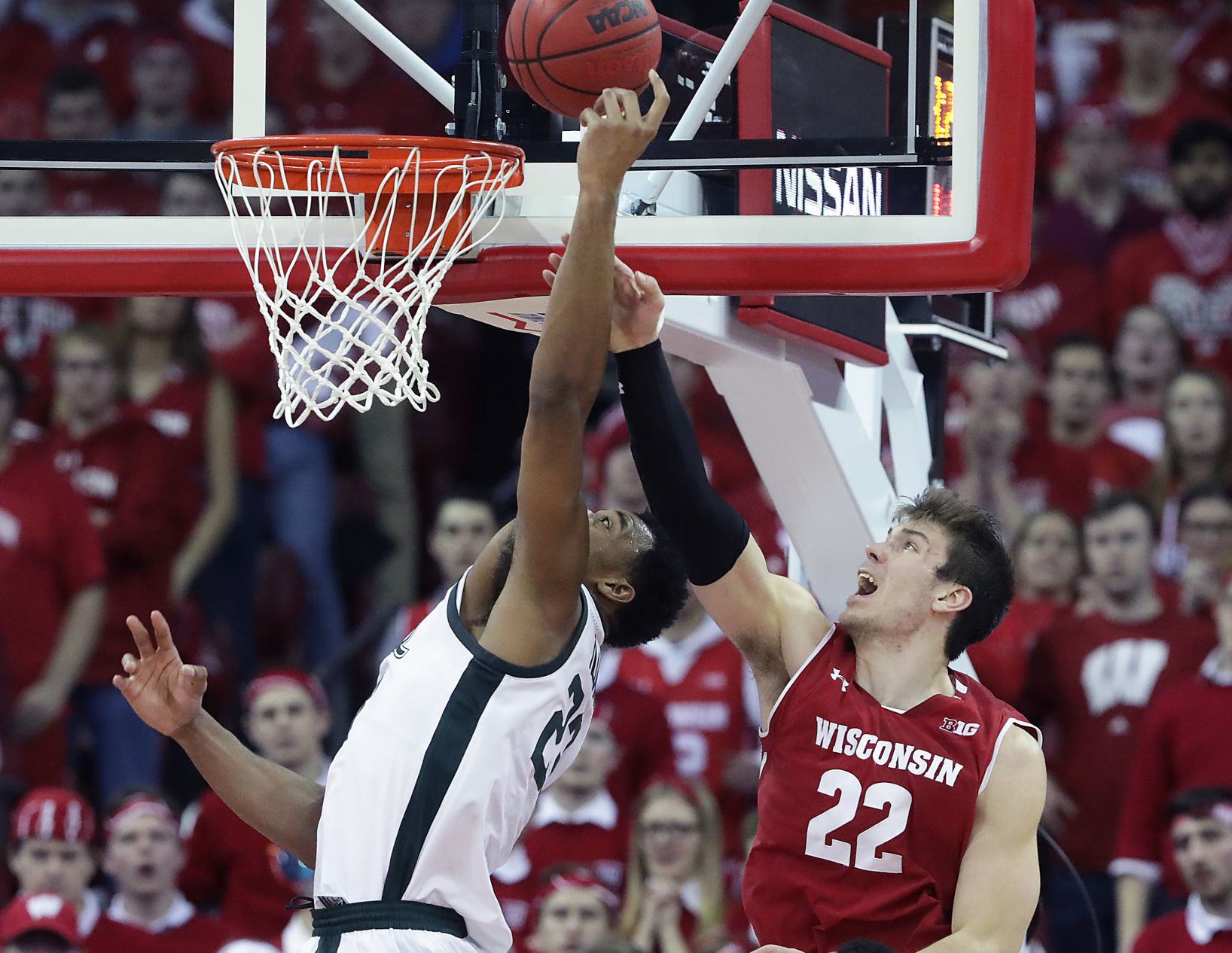 UW 59, Michigan State 67